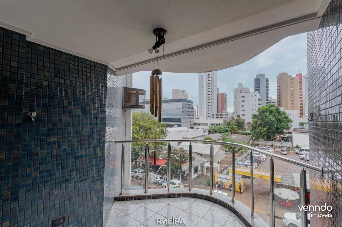 Apartamento à venda com 3 quartos, 152,73m² - Centro,