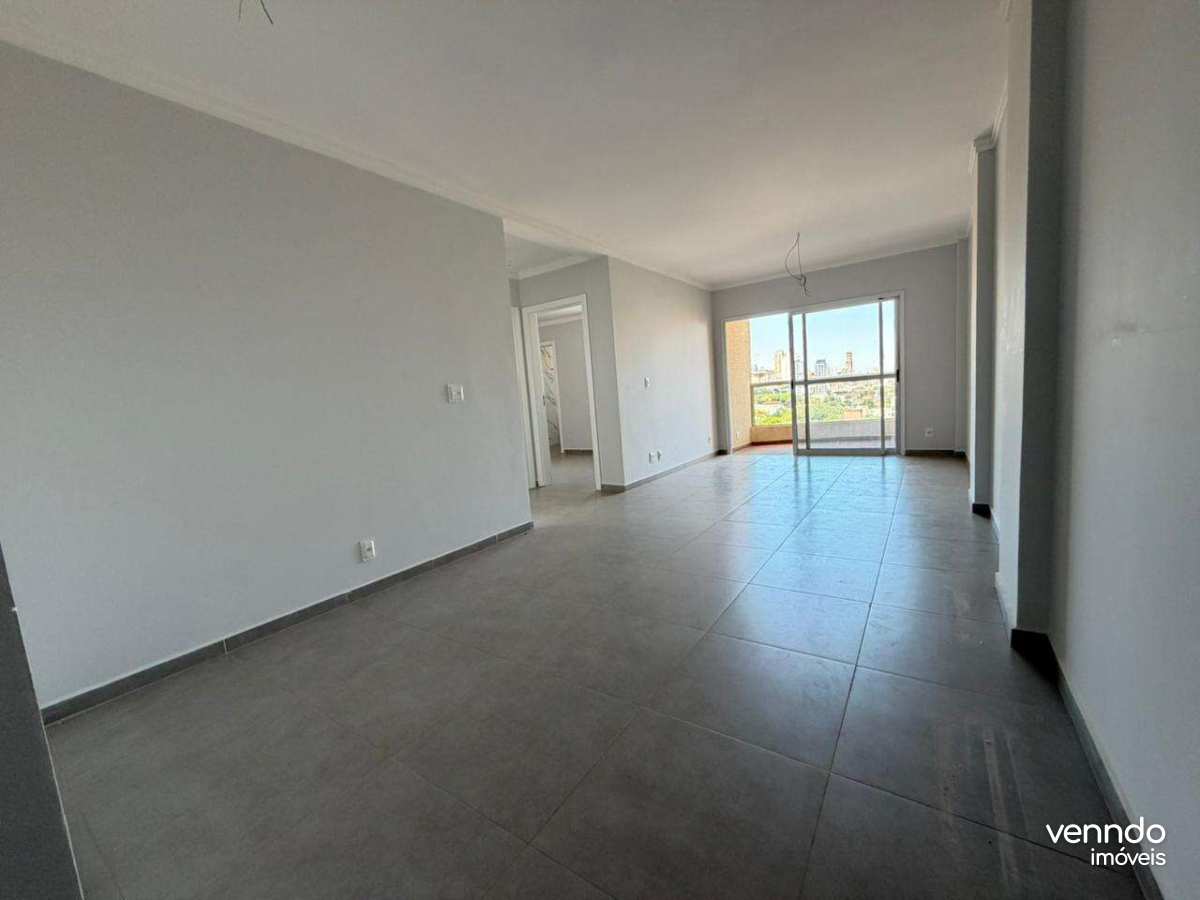  - Apartamento Com Churrasqueira e Lazer Completo no Centro! 165M²