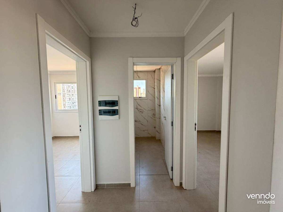 Apartamento à venda com 2 quartos, 87m² - Centro,Cascavel