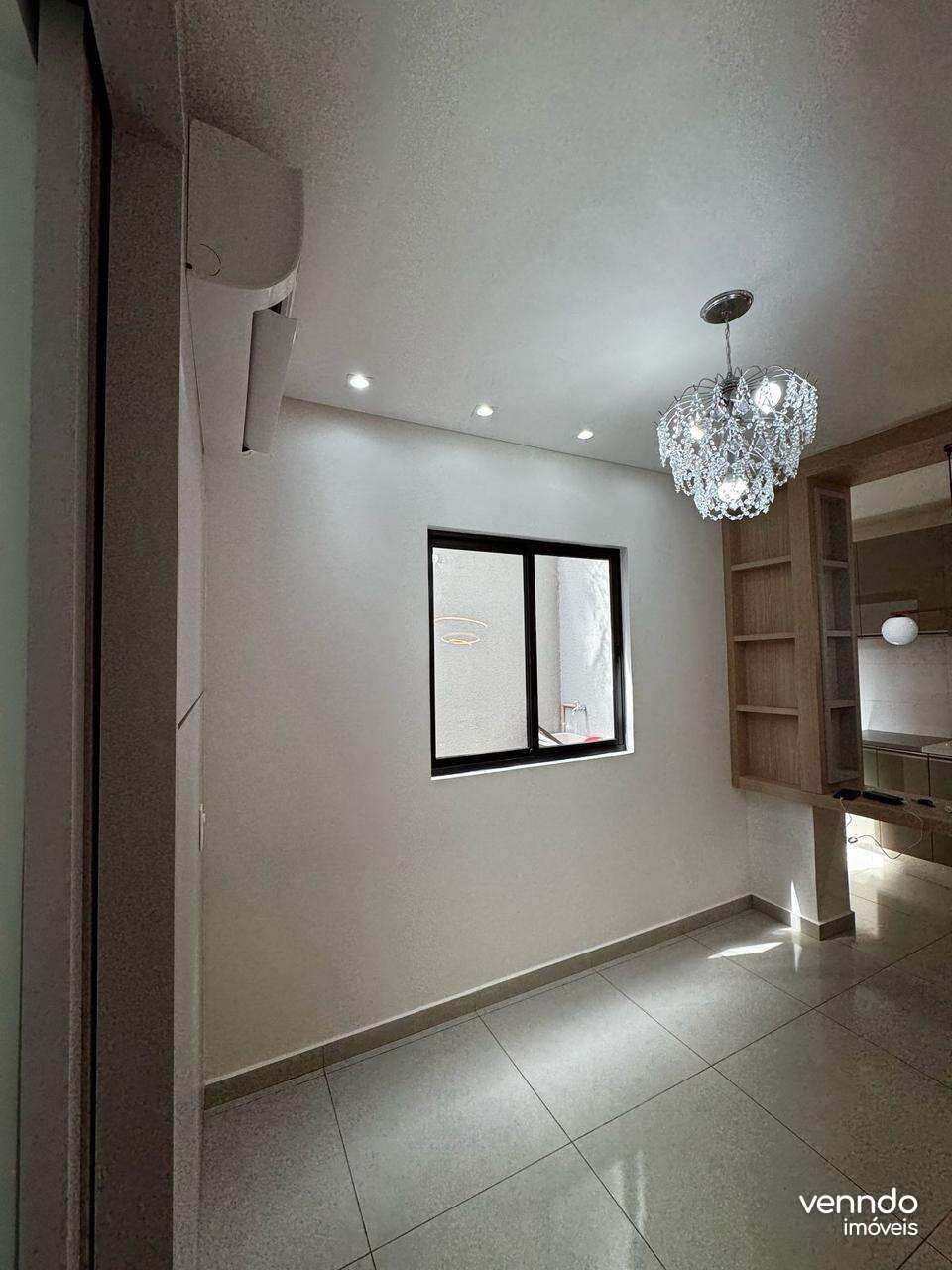 Apartamento à venda com 2 quartos, 60,65m² - Neva,Cascavel