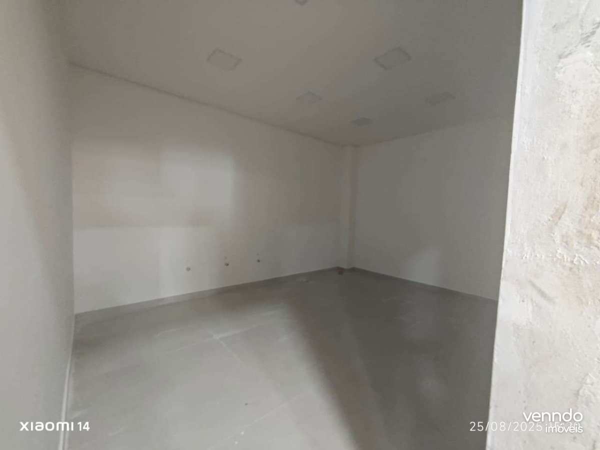  - BARRACÃO à venda, 614,92m²