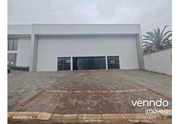 Barracão à venda, 695m² - Parque São Paulo,Cascavel