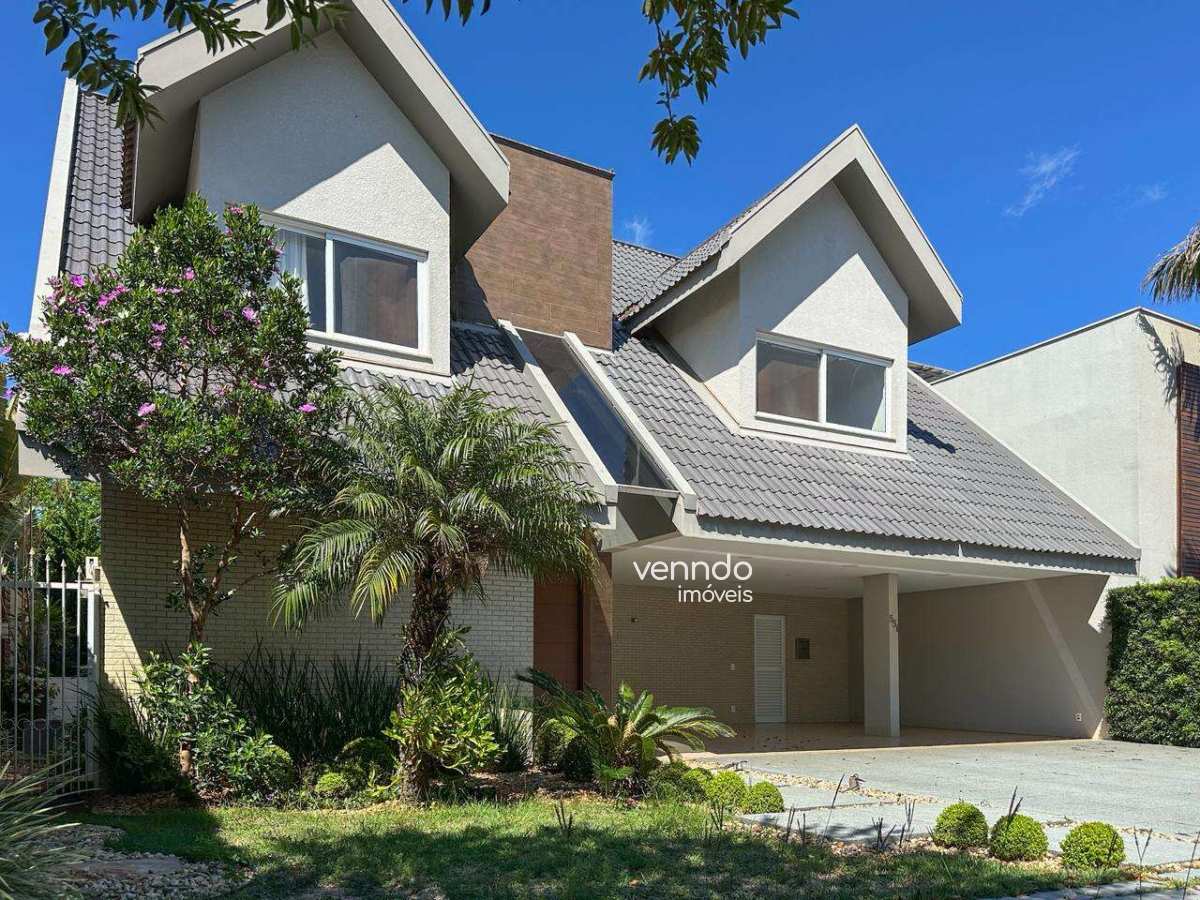 Casa à venda com 3 quartos, 499,13m² - FAG,Cascavel