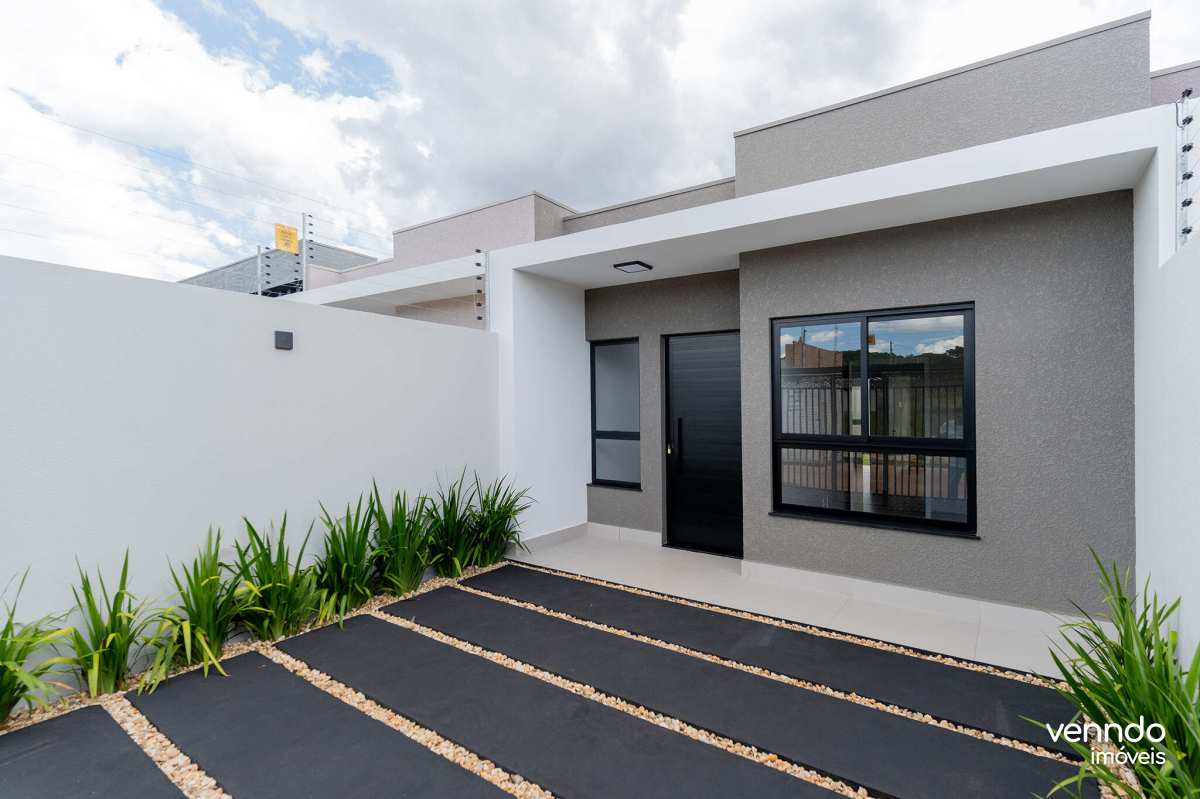 Casa à venda com 2 quartos, 58m² - Interlagos,Cascavel