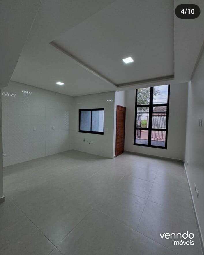 Sobrado à venda com 3 quartos, 124m² - Canadá,Cascavel