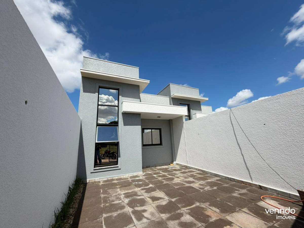 Casa à venda com 2 quartos, 68m² - Esmeralda,Cascavel