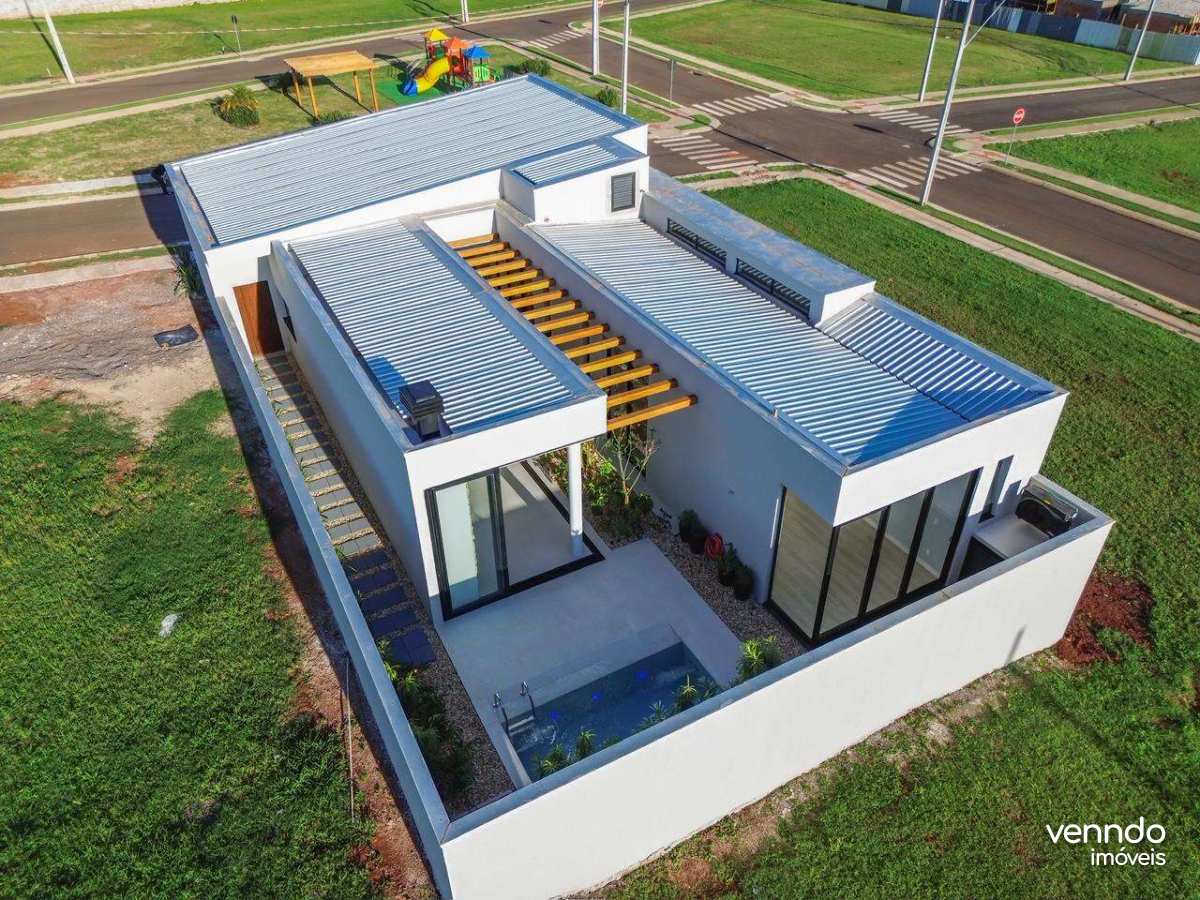  - CASA DE ALTO PADRÃO NO CONDOMÍNIO VITALITY, 178m² ÁREA ÚTIL!