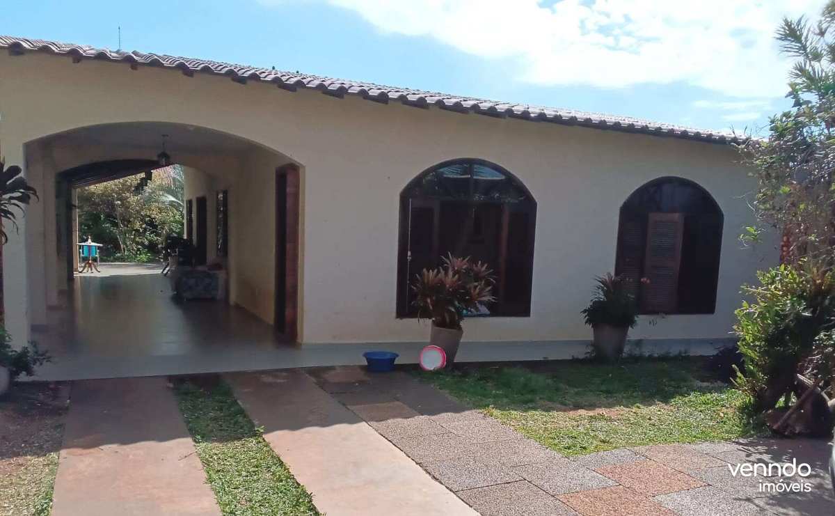 Casa à venda com 3 quartos, 128,15m² - MARIA LUIZA,