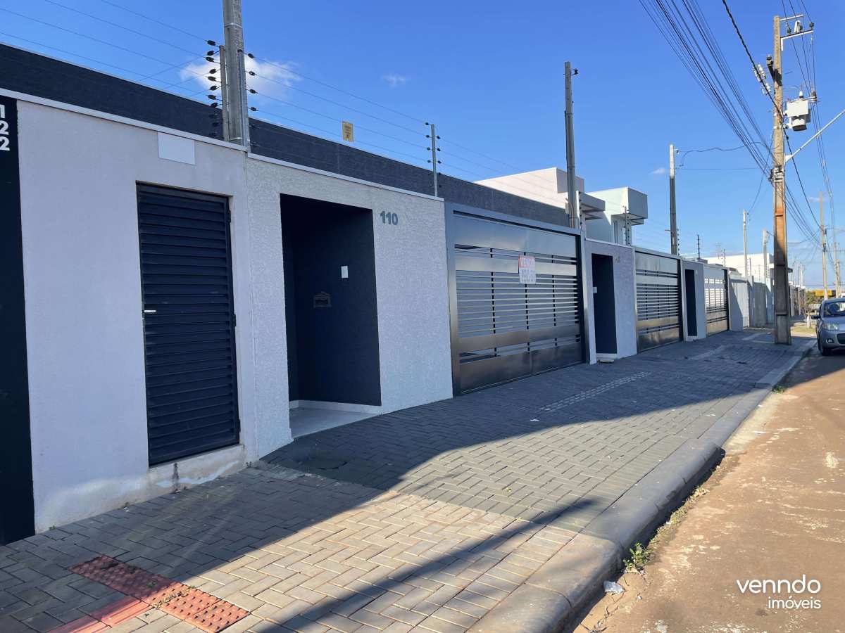 Casa geminada à venda com 3 quartos, 100m² - PADOVANI III,
