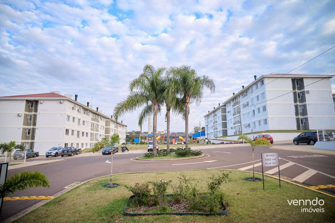 Apartamento à venda com 3 quartos, 49,81 a  62,47m² - Brasília,Cascavel