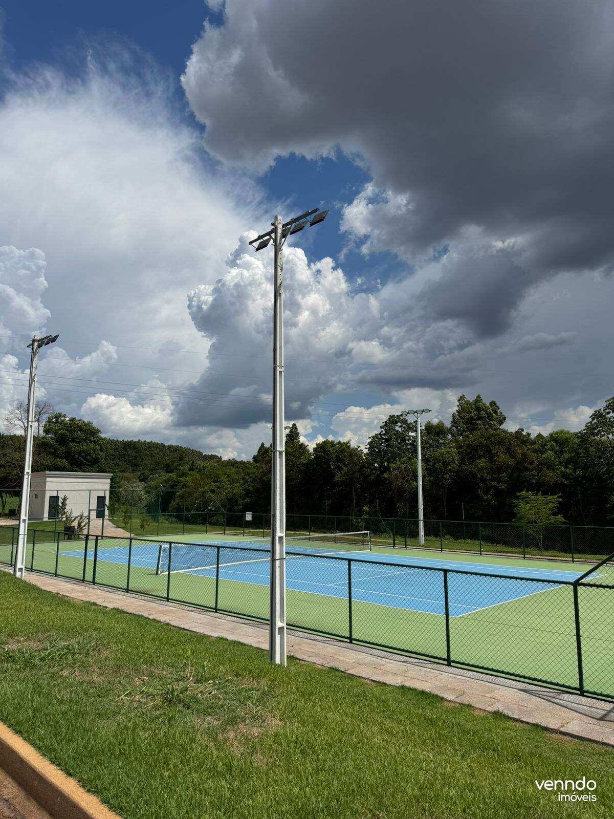  - Lote no Condomínio Coliseu Residence: 2.161 M² com Lazer Completo e Segurança!