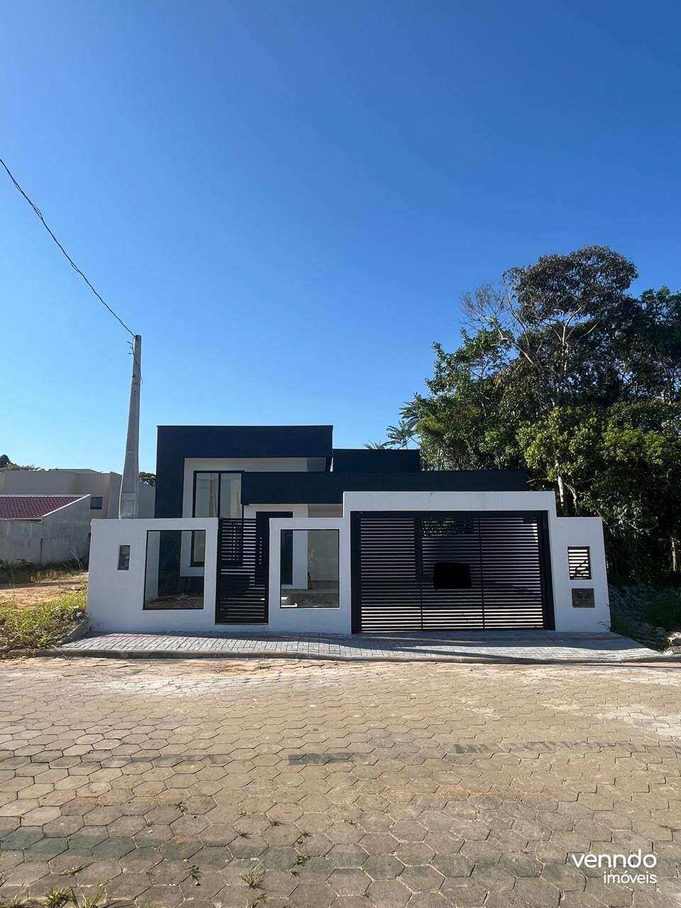 Casa à venda com 2 quartos, 120m² - ,Barra Velha