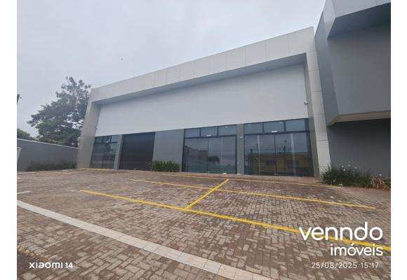 Barracão à venda, 614,92m² - Neva,Cascavel
