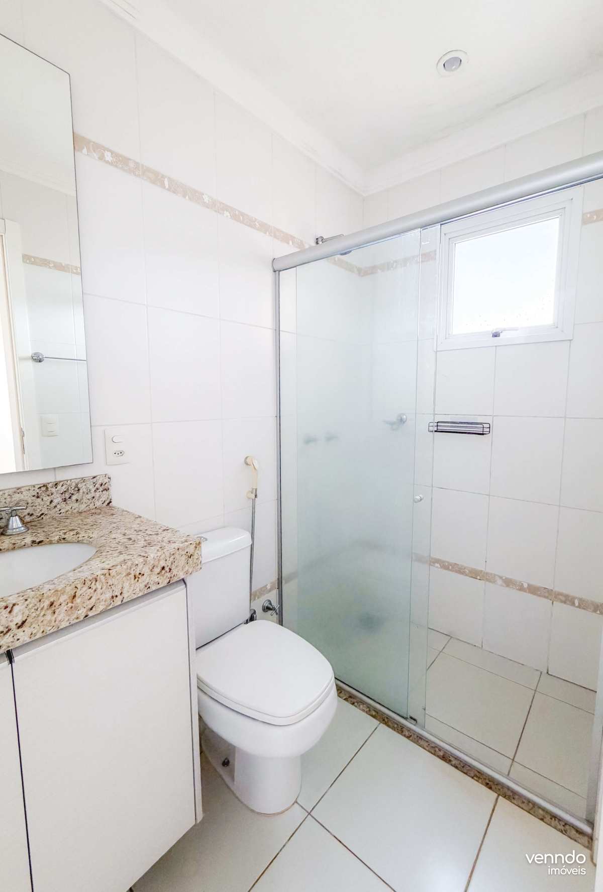  - Raridade no Centro: Apartamento no Alto Leblon com 2 Vagas de Garagem, Lazer de Clube e a Passos da Catedral