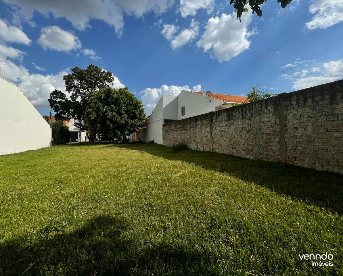 Terreno à venda, 605,44m² - Recanto Tropical,