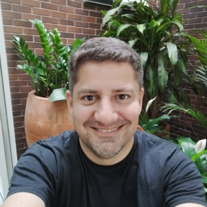 Corretor - Joel Castro